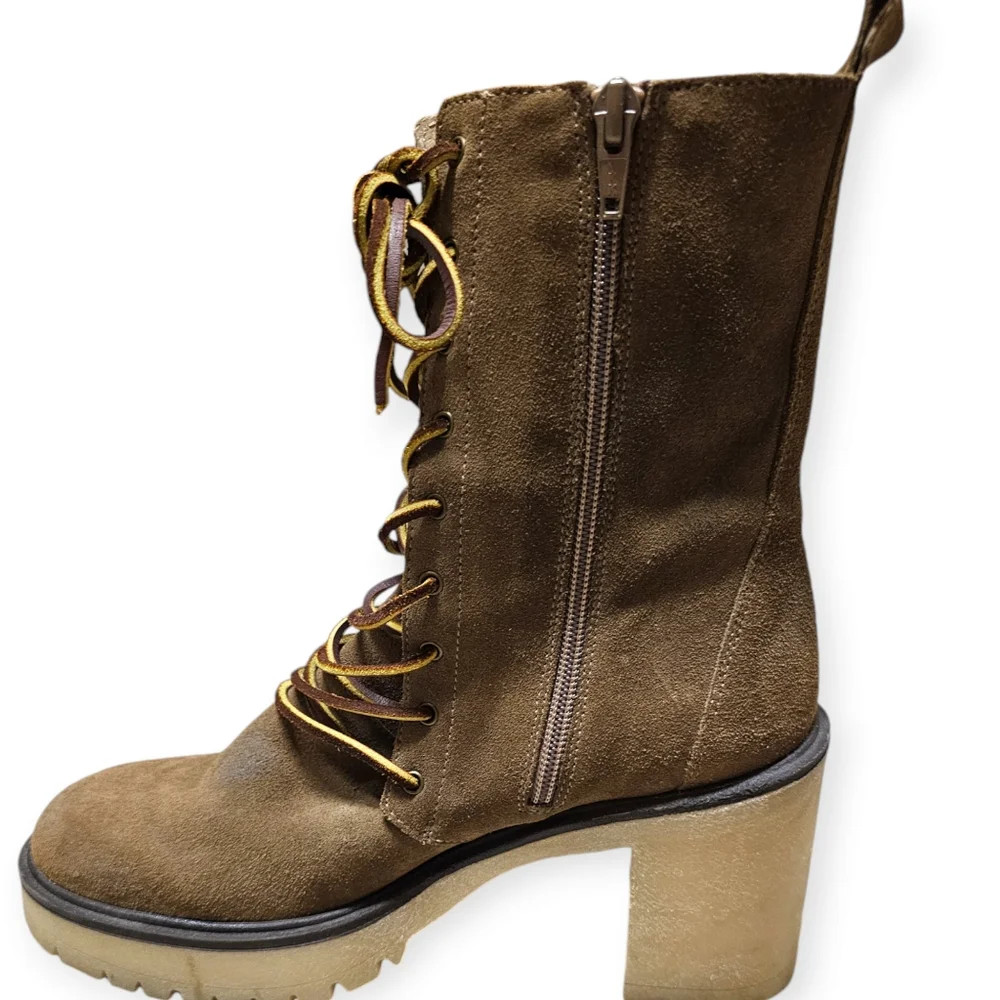 FREE PEOPLE Lace Up DYLAN Suede/Leather Chunky Heel Boot